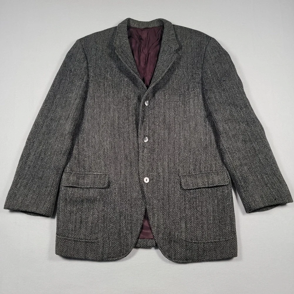 Harris Tweed Herringbone Sport Coat Blazer Mens Gray Wool Handwoven Vintage